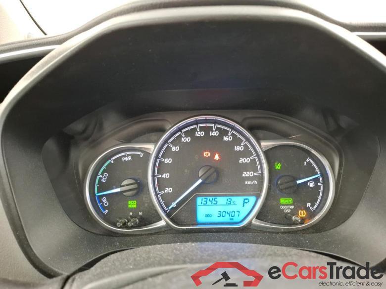 TOYOTA Yaris Hybride / 2017 / 5P / Berline 1.5 VVT-I HYBRID France Business #6