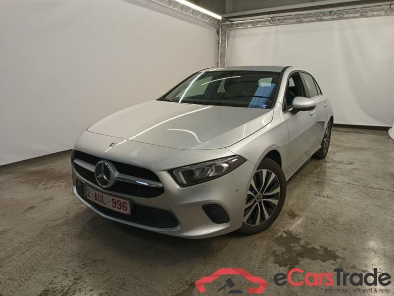 Mercedes-Benz A-Klasse A 250 e Business Solution 5d #1