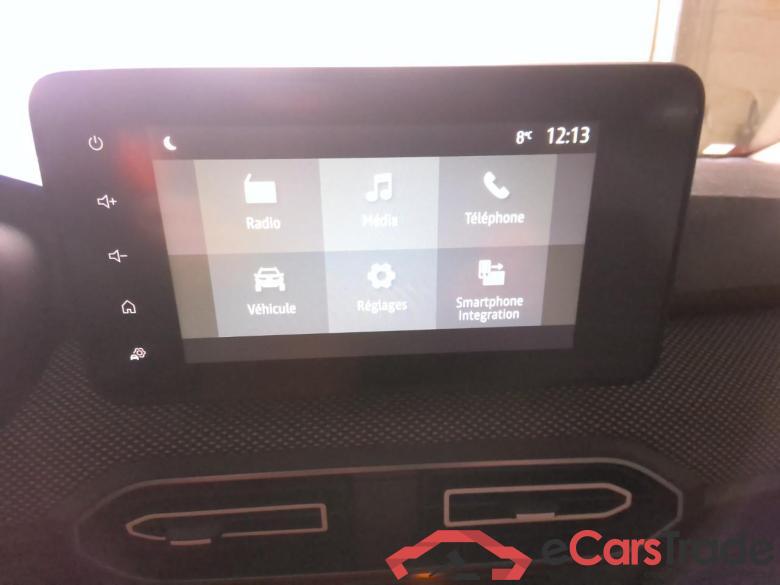 SANDERO JOURNEY TCE 90 BVM #1