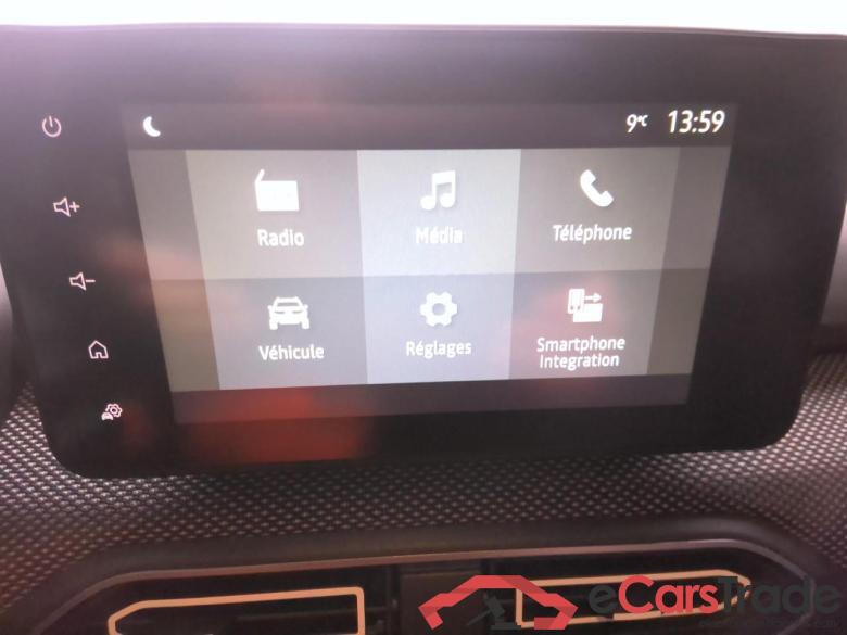 SANDERO JOURNEY TCe 90 BVM #1