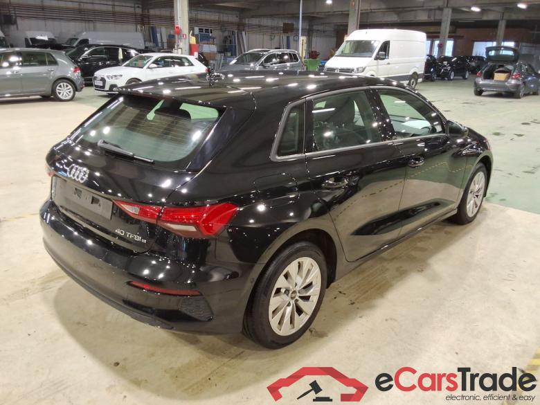 AUDI A3 SPORTBACK 1.4 40 TFSI E S TRONIC SPORTB ATTRACTION #4