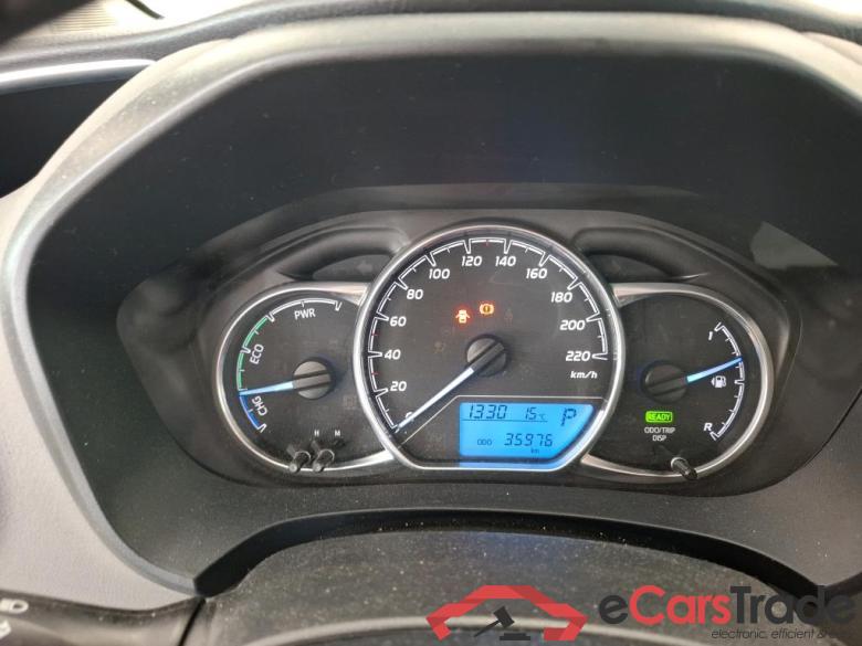 TOYOTA Yaris Hybride 5p Berline 1.5 VVT-I HYBRID France Business #6