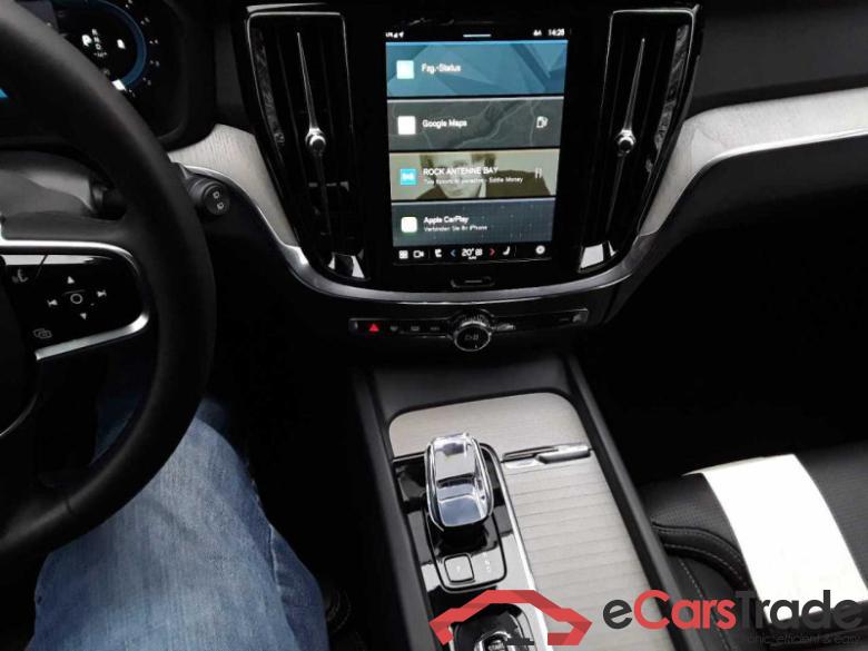 Volvo V60 Kombi (2018->) DE - Kb5 B4 (Benzin) EU6d, Plus Dark Mild-Hybrid (EURO 6d), 2021 - 2024 #4