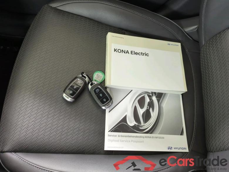 Hyundai KONA Limited Electric 64 kWh 5d #4