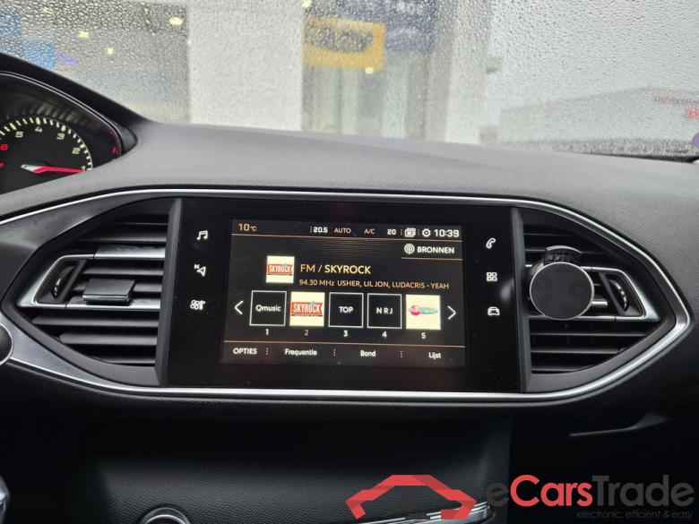 PEUGEOT 308 SW 1.2 PureTech Allure #5