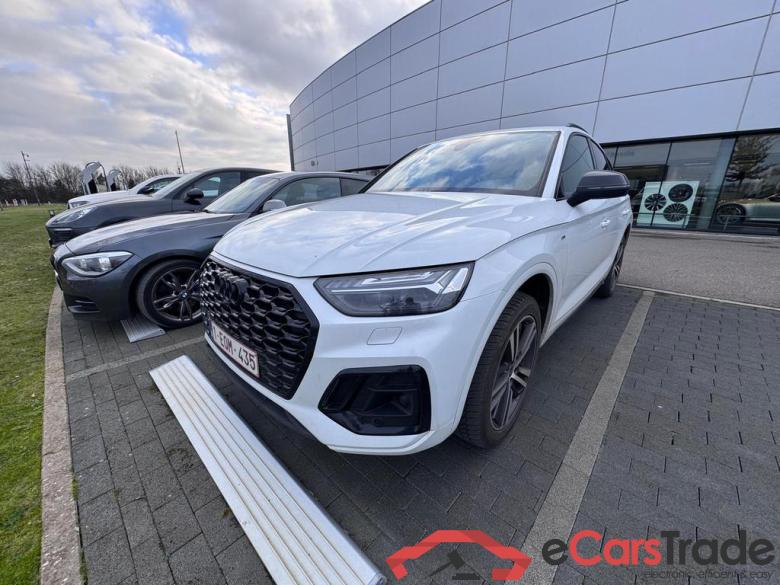 AUDI Q5 Sportback PHEV Audi Q5 Sportback Competition 55 TFSI e quattro 270(367) kW(pk) S tronic #1
