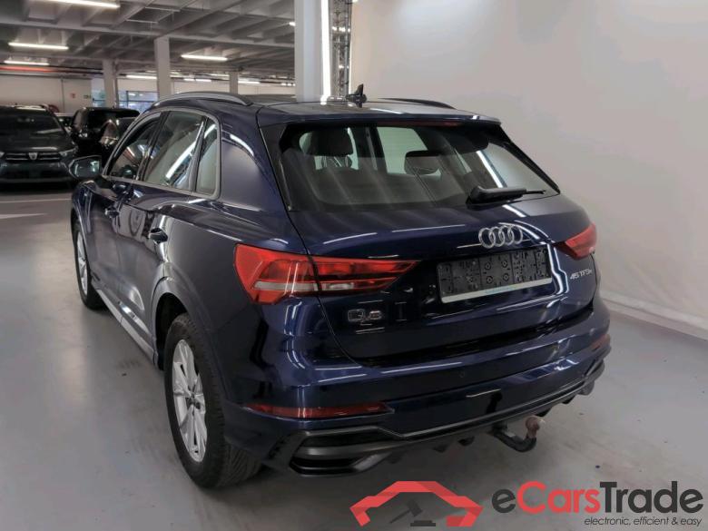 AUDI Q3 1.4 45 TFSI E S TRONIC S LINE #3