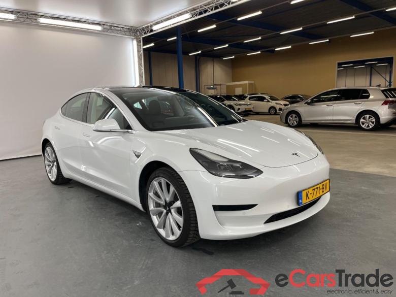 Tesla Model 3 Standard RWD Plus 60 kWh #2