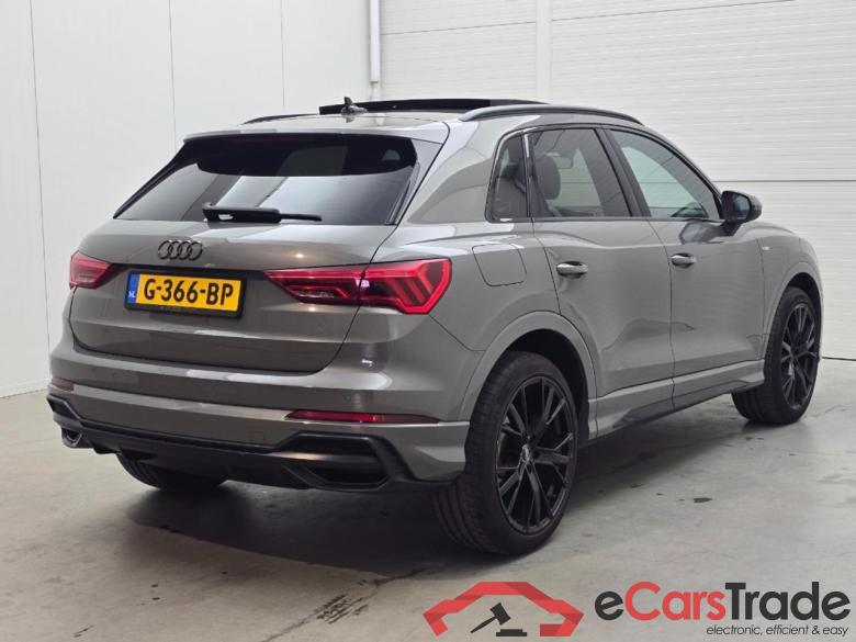 AUDI Q3 35 TFSI S Line #4