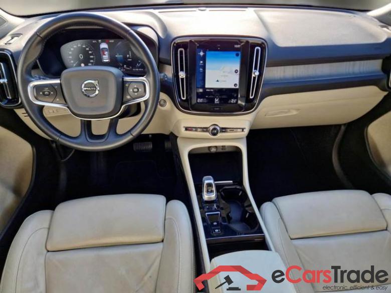 VOLVO XC40 / 2017 / 5P / SUV T5 PLUG-IN HYBRID AUTO RECHARGE INSCR. #3