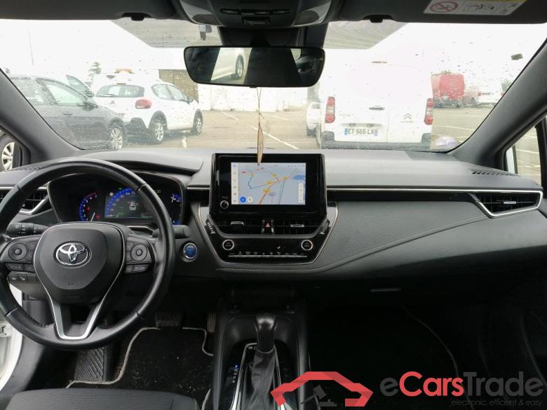 TOYOTA Corolla Touring Sports / 2018 / 5P / Break Hybride 122h Dynamic Business Beyond Zer #5