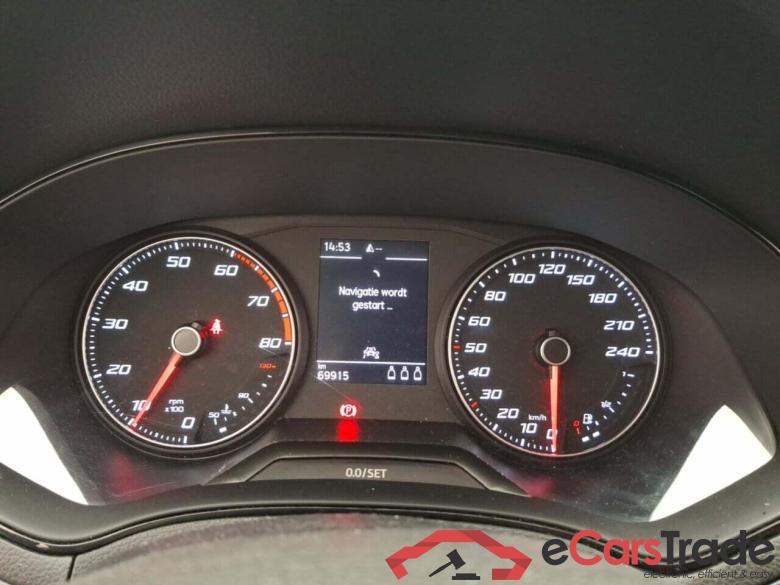 SEAT Arona 1.0 TSI Style Business Intense #4