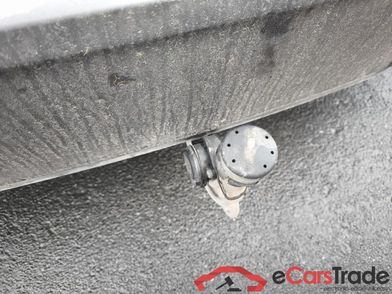 MERCEDES-BENZ A 180 Business Solution AMG (EU6d-TEMP) #3