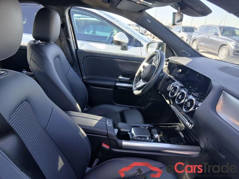 MERCEDES-BENZ GLA / 2020 / 5P / todoterreno GLA 250 e #6