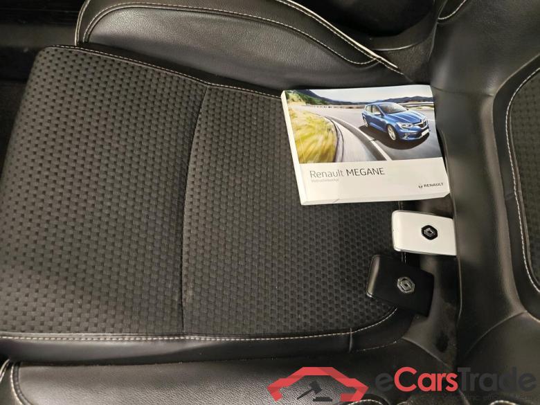 Renault Mégane Estate TCe 115 Bose 5d #4