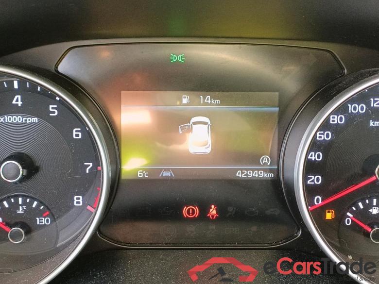 KIA XCeed / 2022 / 5P / todoterreno 1.0 T-GDi Drive 88kW (120CV) #5