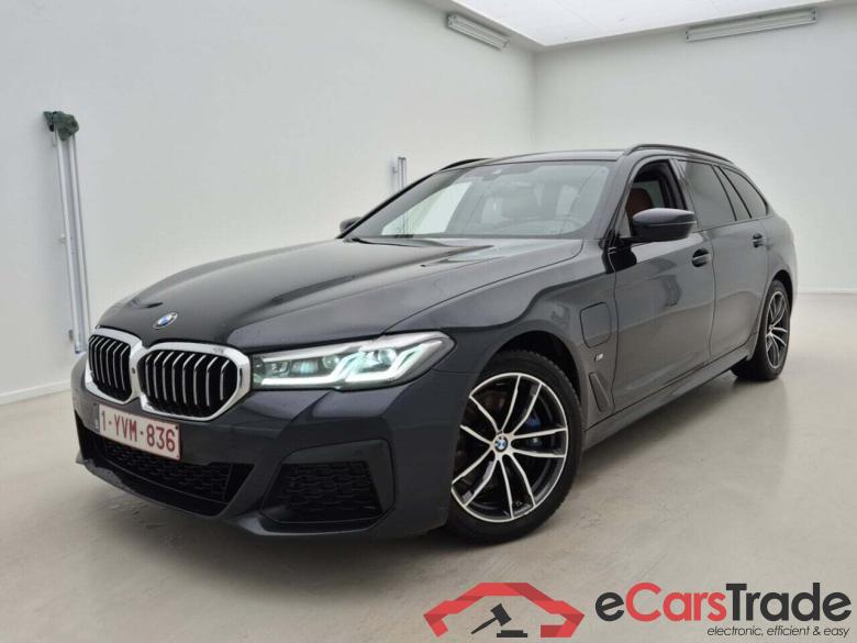 BMW 5-SERIE TOURING 530E M-SPORT AUT #1