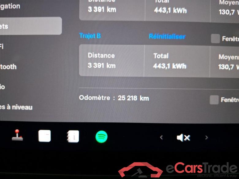 TESLA Model 3  2018  4P  Berline Propulsion #6