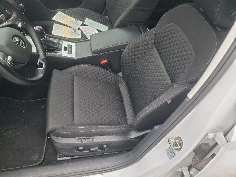 Skoda Superb 1.4 TSI Plug-In Hybrid  Aut. LED Vitual Navi KeylessGo Camera Klima PDC ... #5