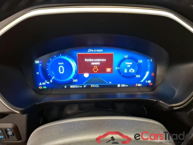 FORD Kuga / 2019 / 5P / SUV 2.5 190 hybrid Flexifuel Pshift Titanium #6