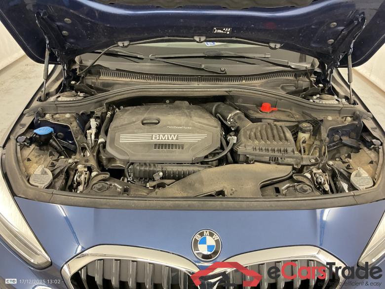 BMW 1 SERIES HATCH 1.5 116IA (80KW) #6