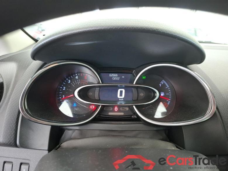 Clio IV Air MediaNav 1.5 dCi 75CV BVM5 E6 #6