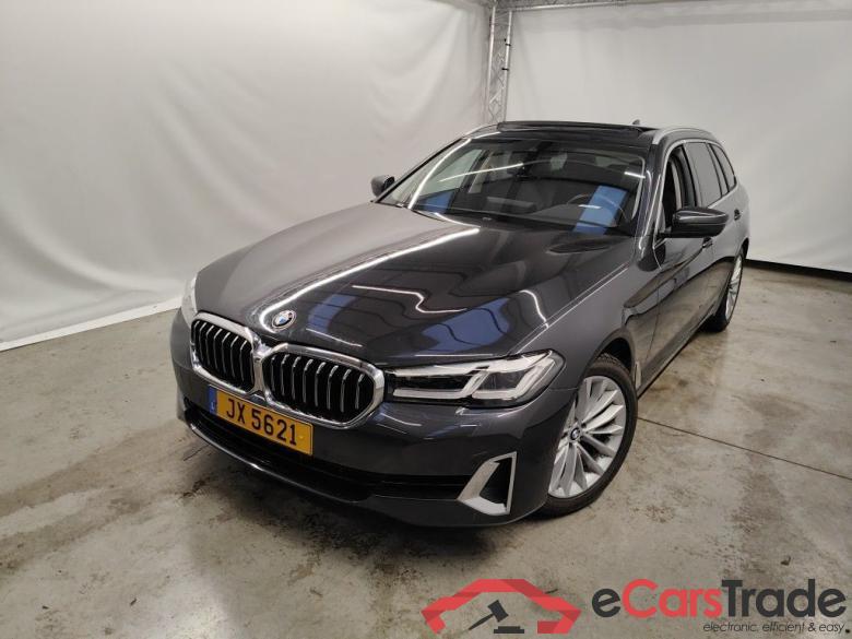 BMW 5 TOURING DIESEL - 2020 530 dXAS 286 MHD 5d #1
