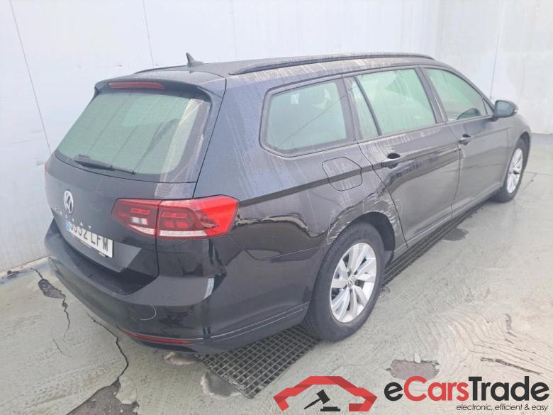 VOLKSWAGEN Passat / 2019 / 5P / familiar Variant Business 2.0 TDI 110kW #2