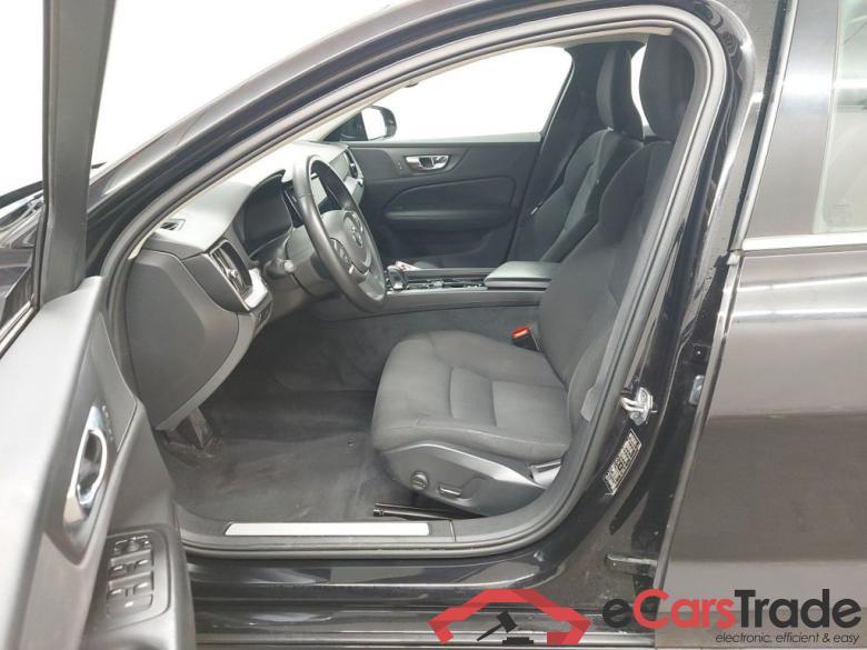 Volvo V60 B4 D Momentum Pro Aut. 5d #3