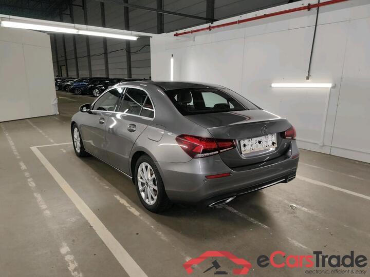 Mercedes A-Klasse Limousine A-Klasse Limousine A 180 d DCT Launch Edition 85kW/116pk  4D/P Auto-7 #3