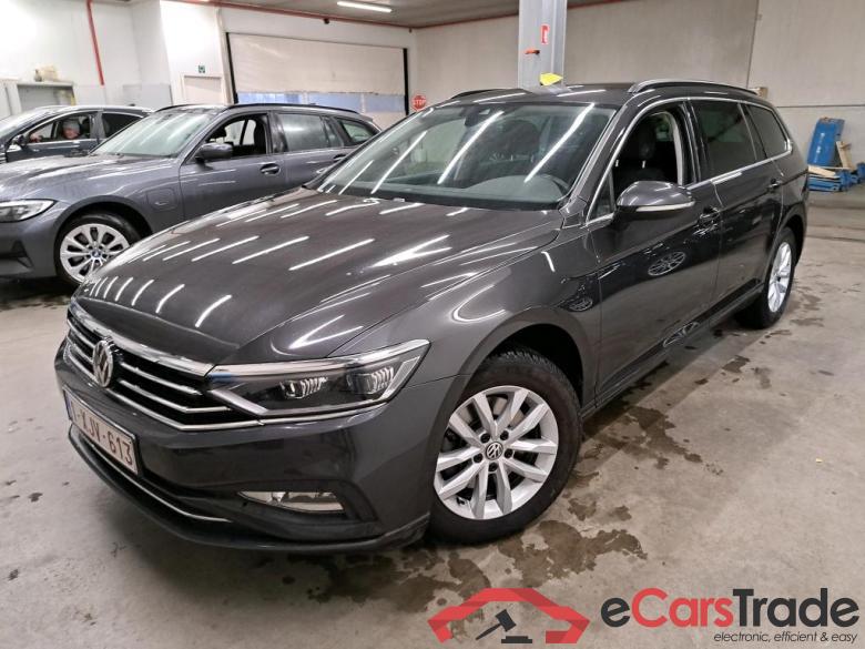 VOLKSWAGEN - VW  PASSAT VARIANT TDI 120PK DSG7 Style Business & Winter II Pack #1