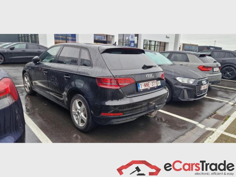 AUDI A3 Sportback CNG Audi A3 Sportback Attraction 1.4 TFSI   CNG  81(110) kW(ch) 6 vitesses #2