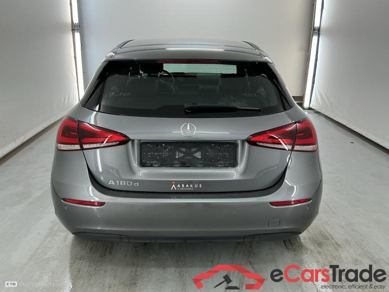 MERCEDES-BENZ CLASSE A DIESEL (W177) A 180 d Business Solution #5