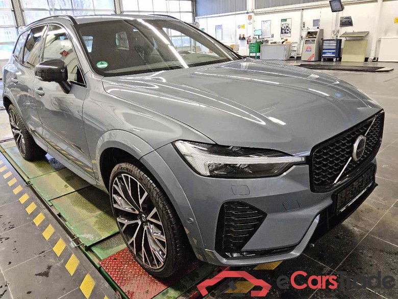 Volvo XC60 (03.2017->) DE - SUV5 B5 (Benzin) 2WD EU6d, R-Design Mild-Hybrid (EURO 6d), (Facelift) 2021 #2