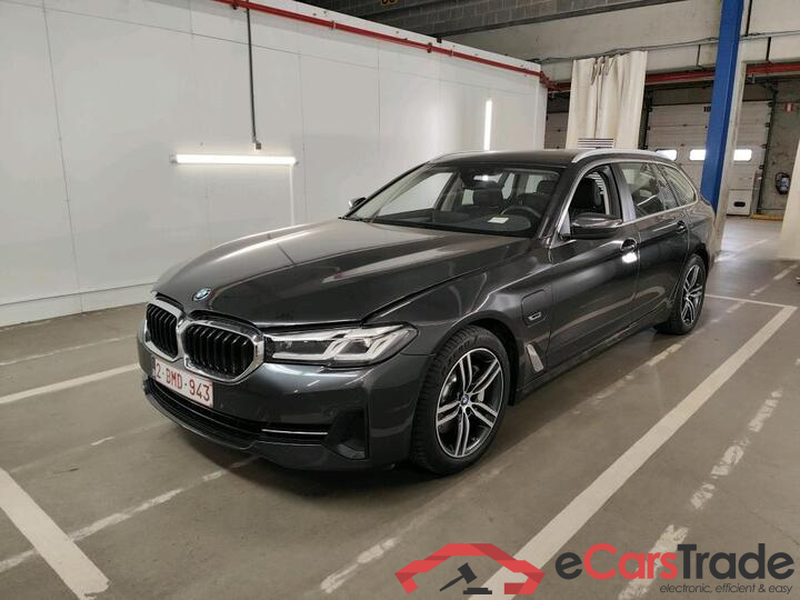 BMW 5 Reeks Touring 5 Reeks Touring 520e 150kW (PHEV) 150kW/204pk  5D/P Auto-8