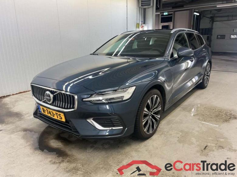 VOLVO V60 2.0 T6 AWD + Bright #1