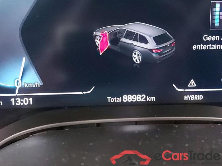 BMW - BMW 5 TOURING 520e 204PK Business Edition With Dakota Leather & Heated Steering Wheel & Parking Assisstant Pack  * HYBRID * #5