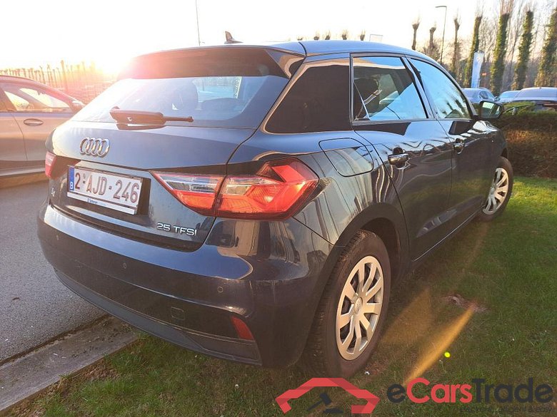 Audi A1 Sportback 25 TFSI Virtual Navi Klima PDC ... #3
