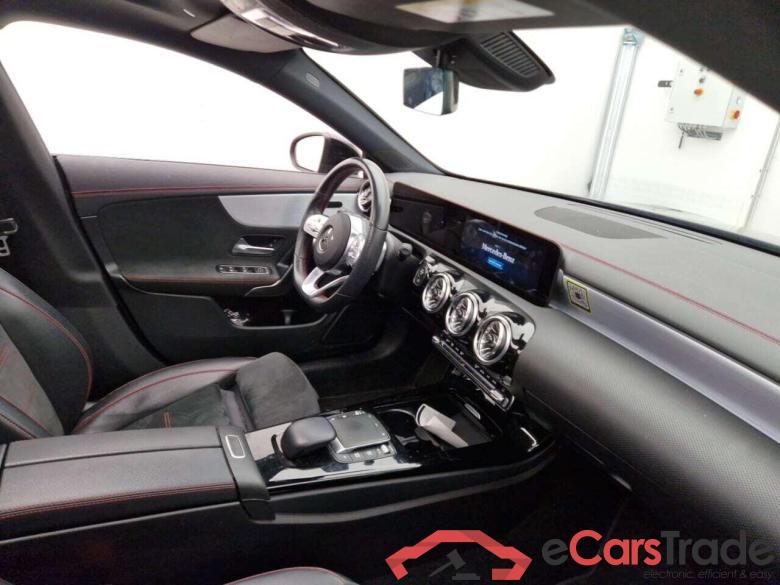 MERCEDES-BENZ CLA-klasse Shooting Brake 180 Business Solution AMG DCT #3