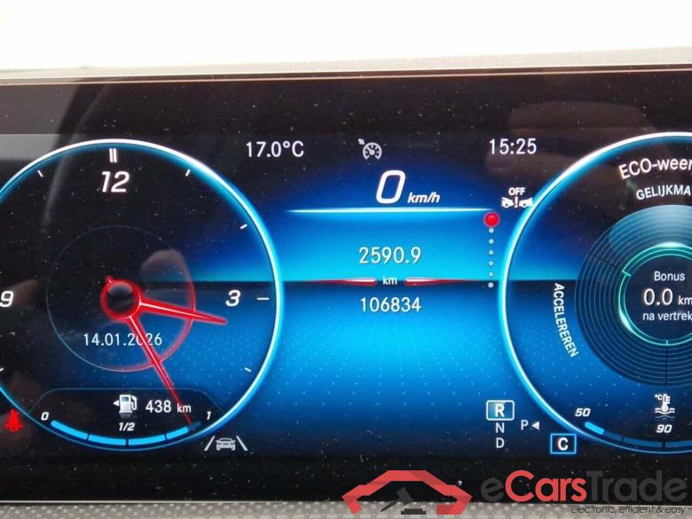 MERCEDES-BENZ CLA-klasse Shooting Brake 180 Business Solution AMG DCT #4