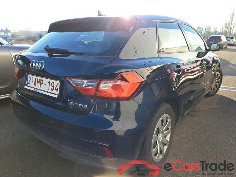 Audi A1 Sportback 1.0 25 TFSI Virtual Navi Klima PDC .. #3