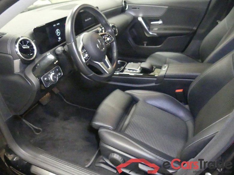 CLA -Klasse Shooting Brake CLA 250 e (118.686) 1.3 160KW AT8 E6d #4