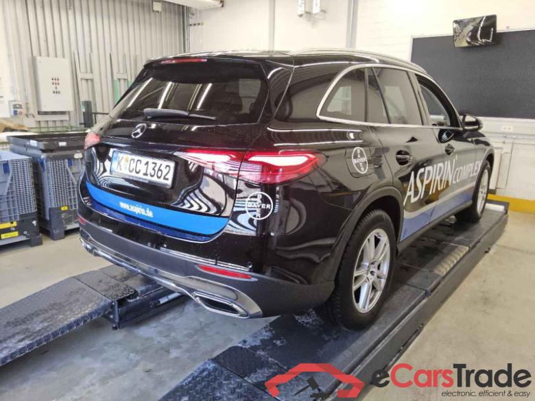 Mercedes-Benz GLC (BM 254)(06.2022->) DE - SUV5 GLC 200 EU6d, Avantgarde 4Matic (EURO 6d), 2022 - 2024 #3