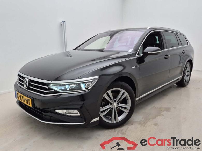 VOLKSWAGEN Passat Variant 1.5 TSI Business+ R DSG #1