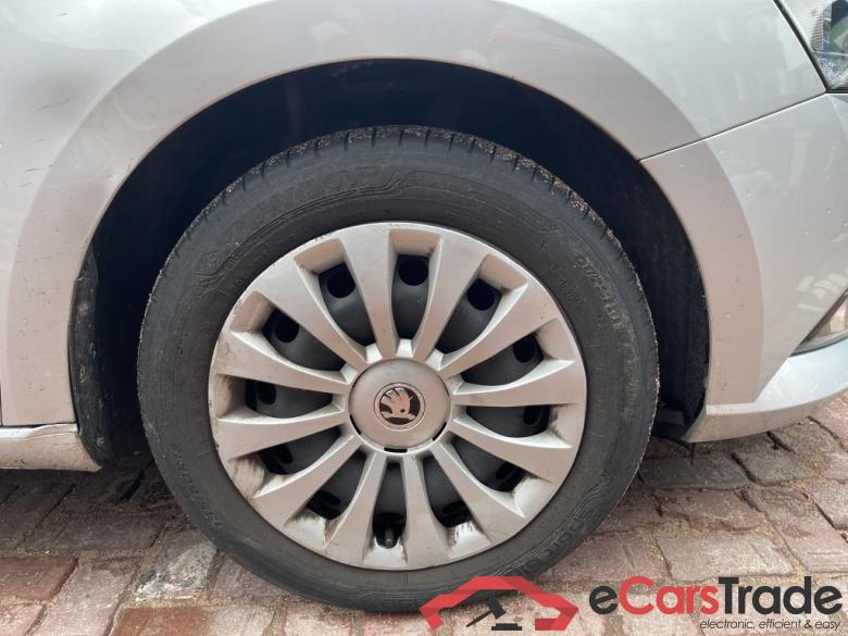 SKODA Fabia Combi 70 kW #6