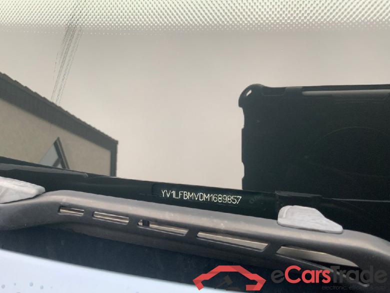 XC90 R Design Expression Recharge Plug-In Hybrid AWD 2.0 T8 Twin Engine 288KW AT8 7 Sitzer E6d #5