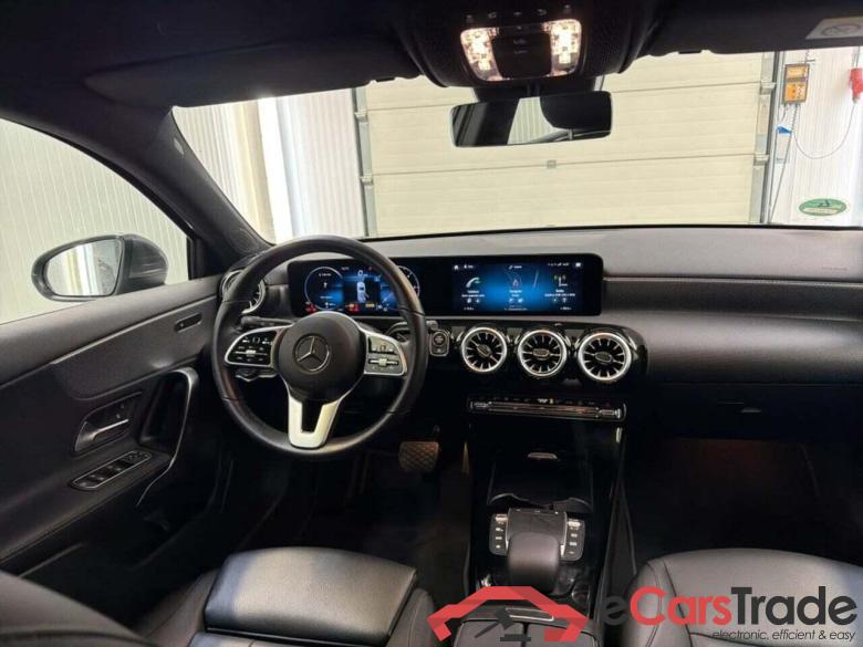 MERCEDES-BENZ A-klasse 180 d Business Sol #3