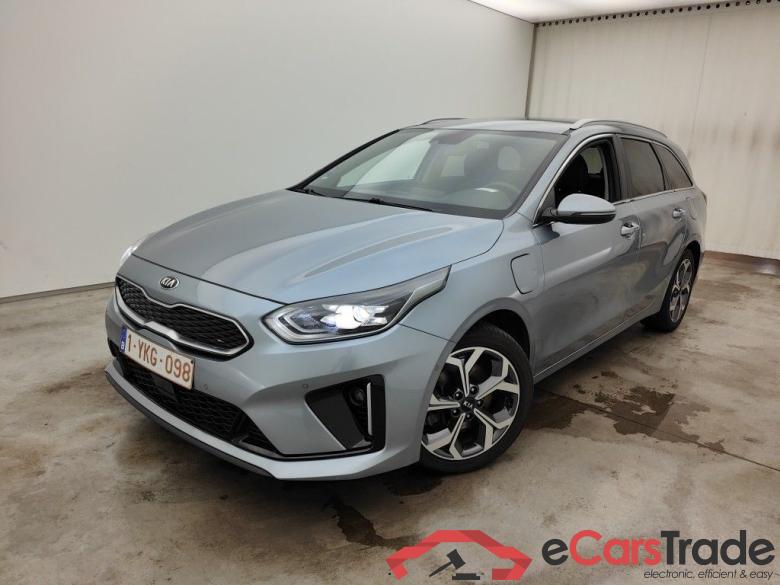 KIA cee'd Sportswagon Sense 1.6 GDi PHEV DCT ISG 5d #1