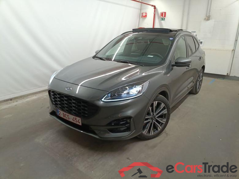 Ford Kuga 2.5i FHEV Aut. 140kW ST-Line X 5d