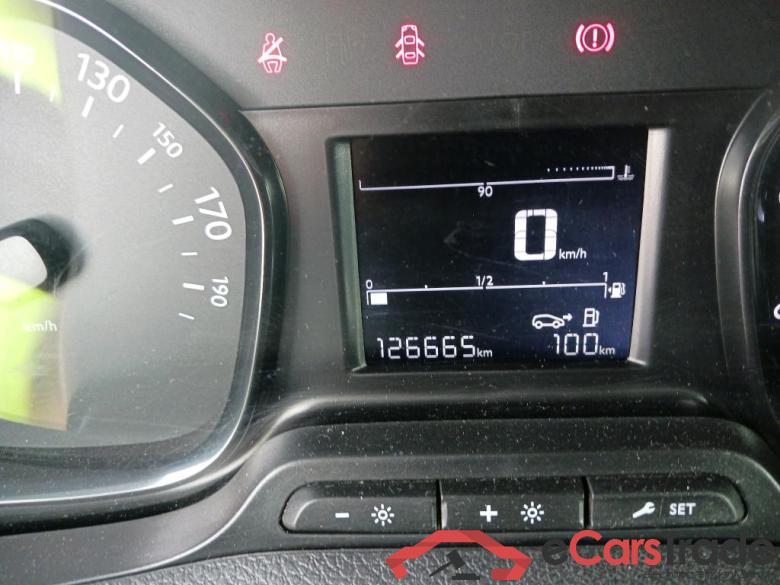 OPEL Vivaro / 2019 / 4P / furgón 1.5 Diésel 74kW (100CV) M Std Express #5